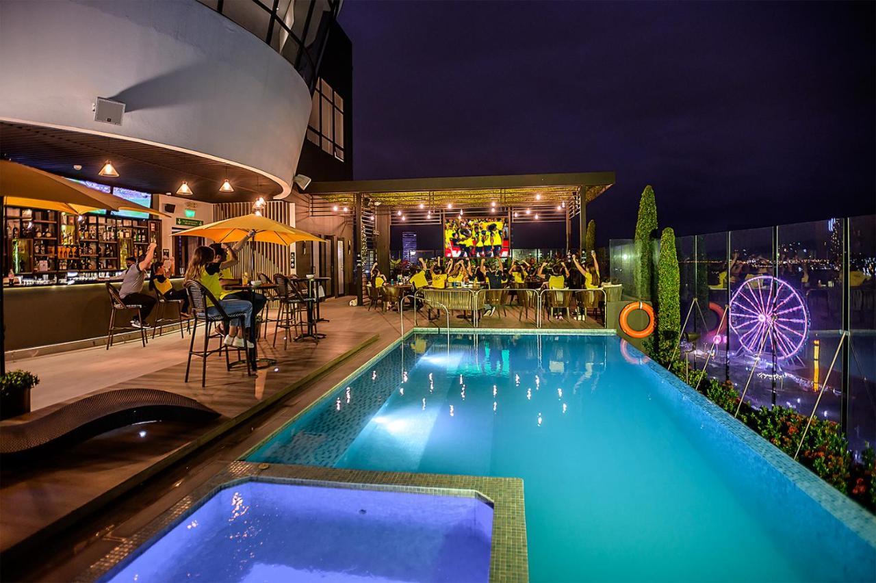Hotel Doubletree By Hilton Guayaquil Exterior foto