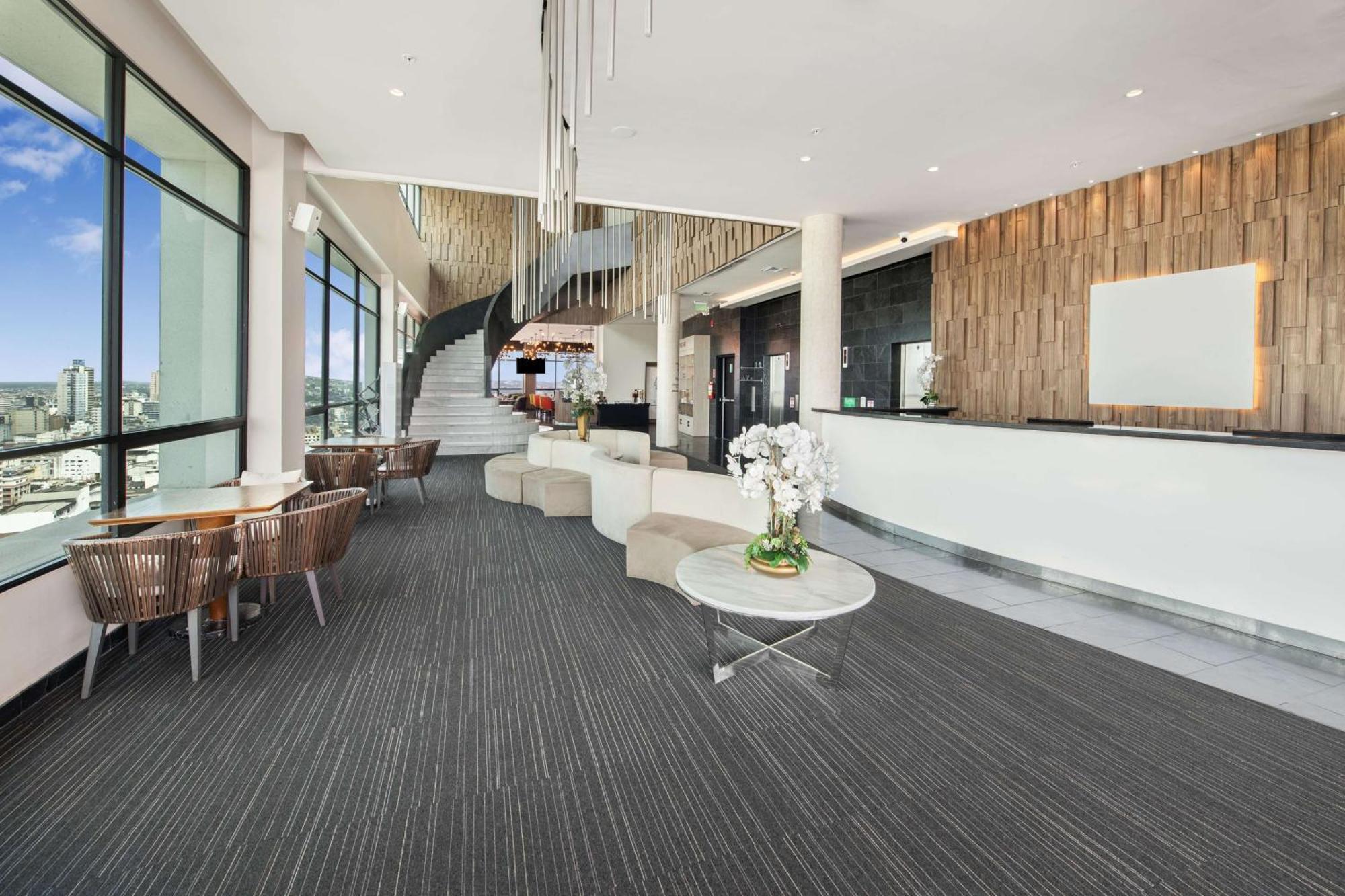 Hotel Doubletree By Hilton Guayaquil Exterior foto