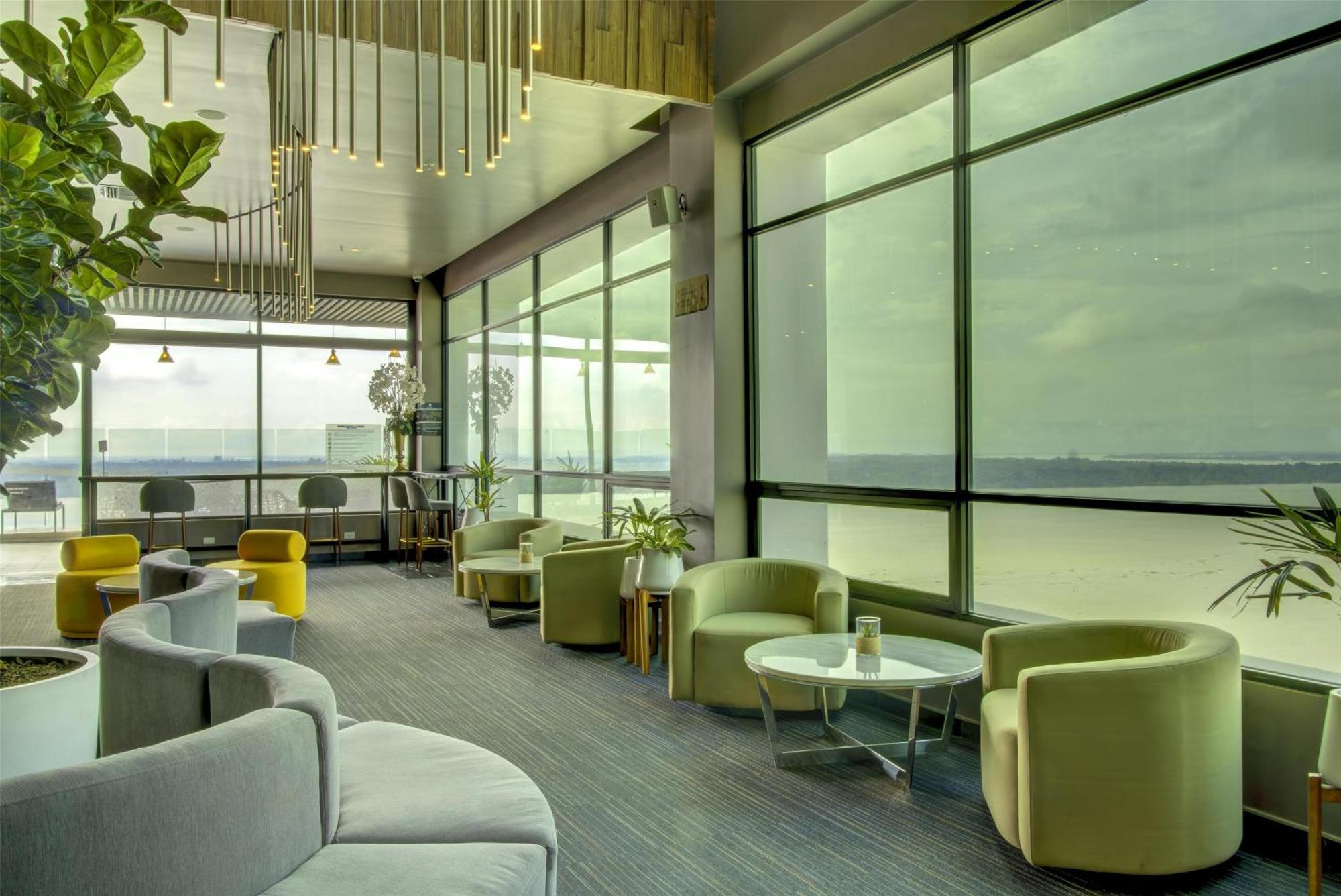 Hotel Doubletree By Hilton Guayaquil Exterior foto