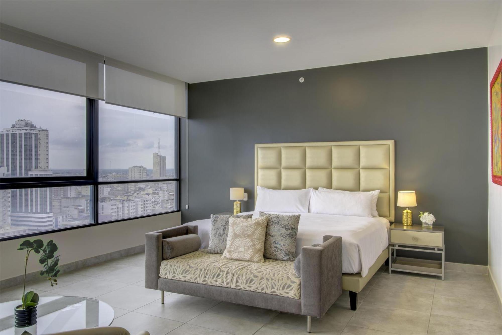 Hotel Doubletree By Hilton Guayaquil Exterior foto